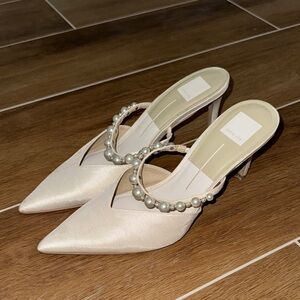 Dolce Vita Kanika Pearl Heels